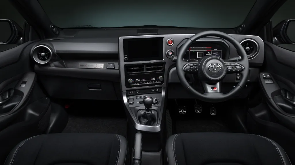 GR 야리스, Toyota GR YARIS RZ High Performance 10