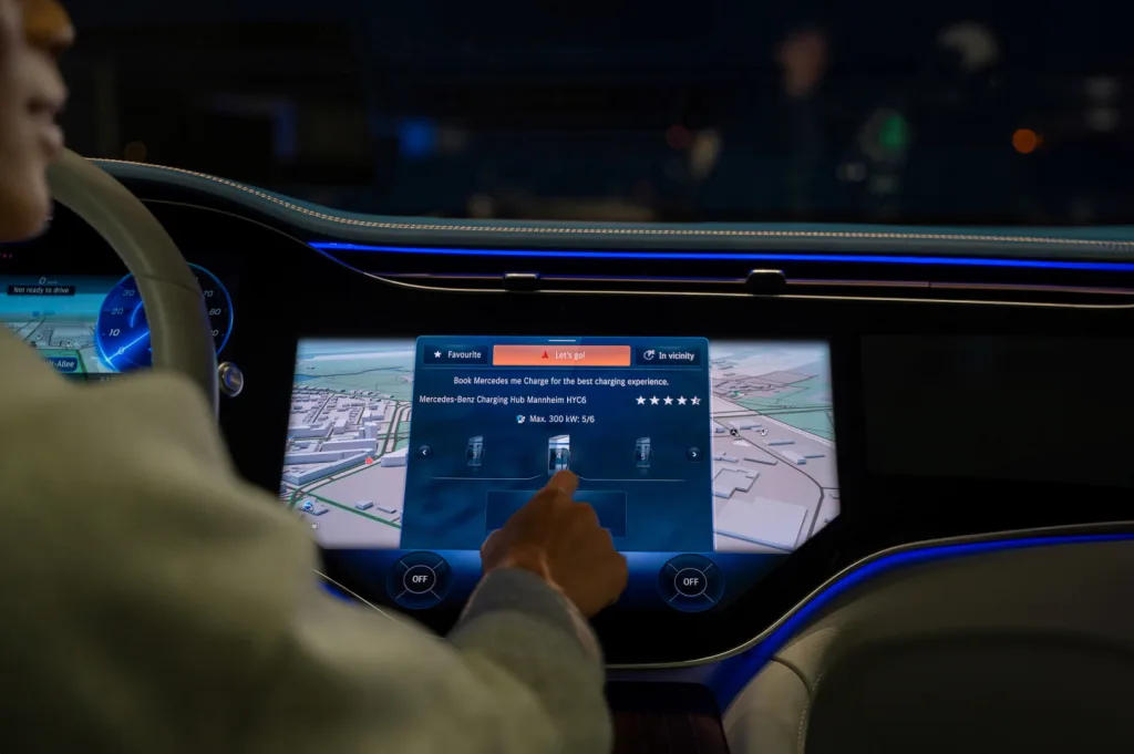 Mercedes me charge (5)