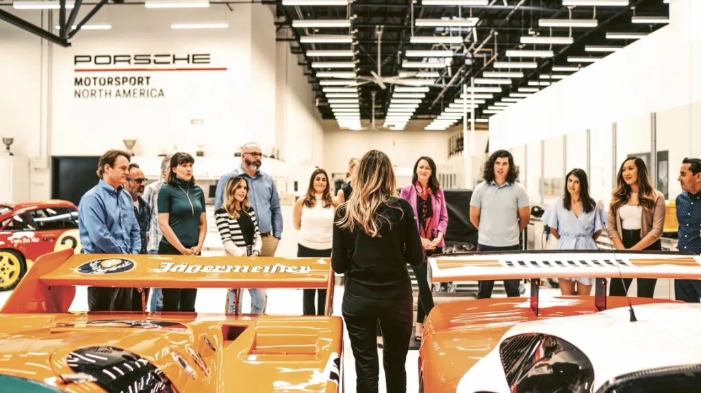 포르쉐 익스피리언스 센터(porsche experience center)