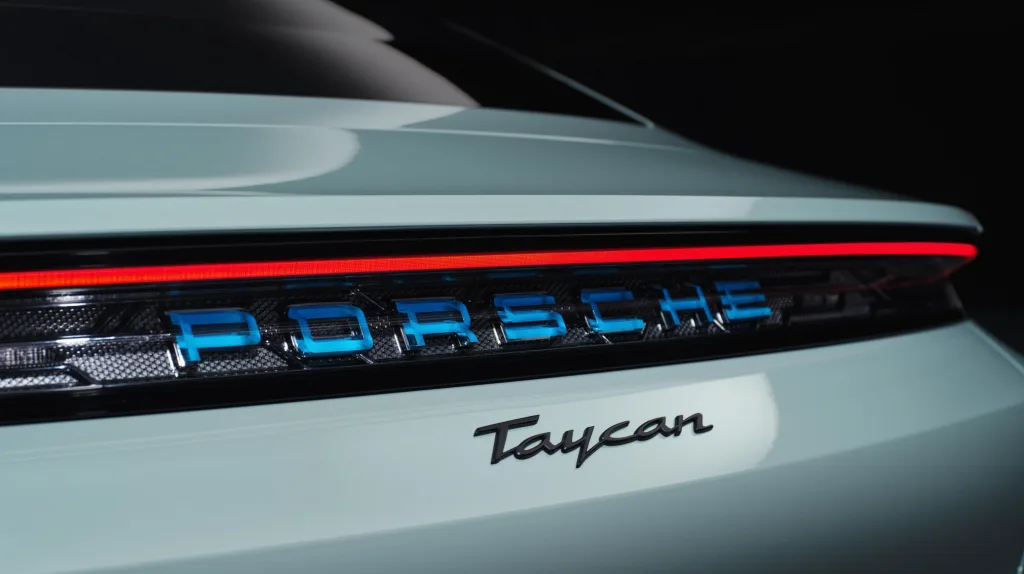 포르쉐 타이칸, 모든 기준을 다시 바꾸고 2024년 돌아왔다 8 포르쉐 타이칸 (Porsche Taycan)