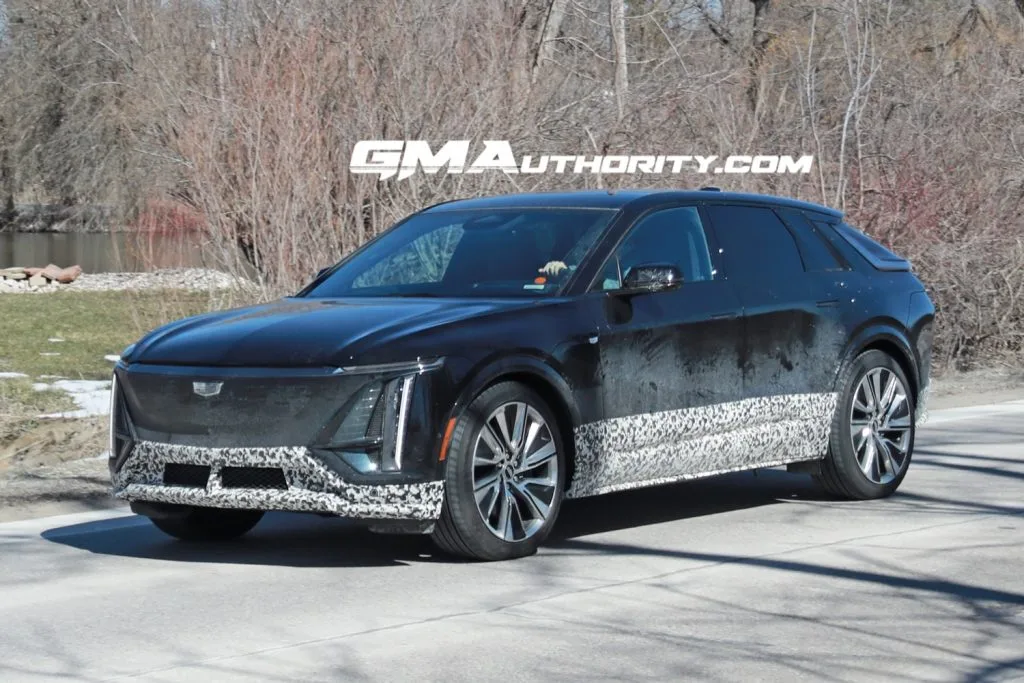 캐딜락 전기 SUV 리릭, 강력한 성능 자랑하는 "V", 3월 공개할까? 2 캐딜락 리릭 (Cadillac Lyliq))