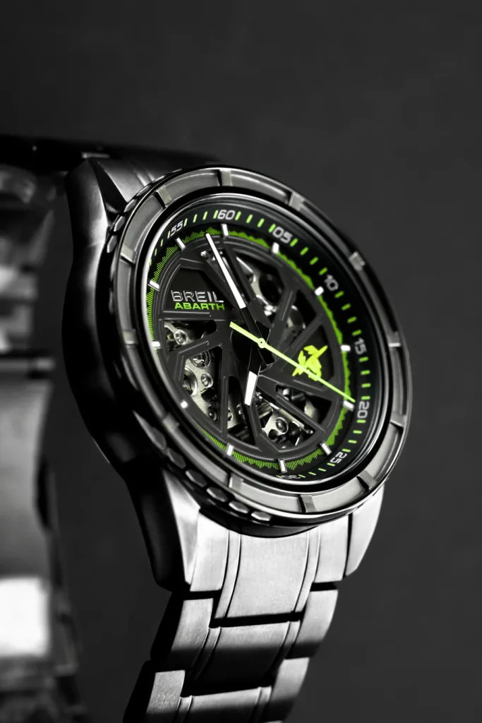 아바스 500e에 딱! 999피스 '브레일 아바스 500e' 워치 2 브레일 아바스 500e( BreilAbarth500eWatch)