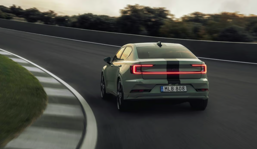 폴스타 고성능 전기차 (Polestar 2)