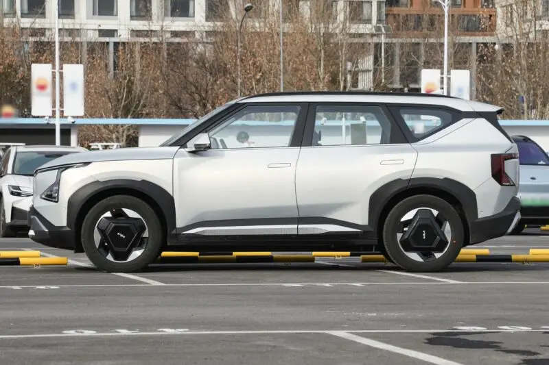 기아 EV5, 중국 본격 생산 시작, EV9이 부담스럽다면 대안으로? 3 기아 EV5 (kia ev5)