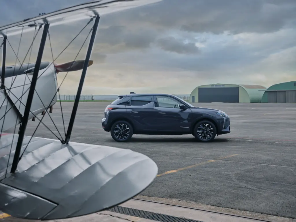 DS 3, DS4, DS7 타는 어린왕자? "앙투안 드 생텍쥐페리" 컬렉션 2 DS 3 ANTOINE DE SAINT EXUPÉRY