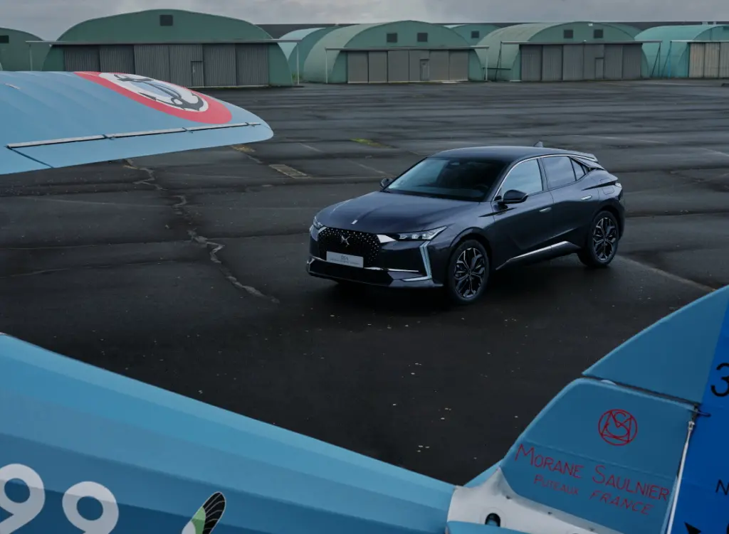 DS 3, DS4, DS7 타는 어린왕자? "앙투안 드 생텍쥐페리" 컬렉션 3 DS 4 ANTOINE DE SAINT EXUPÉRY