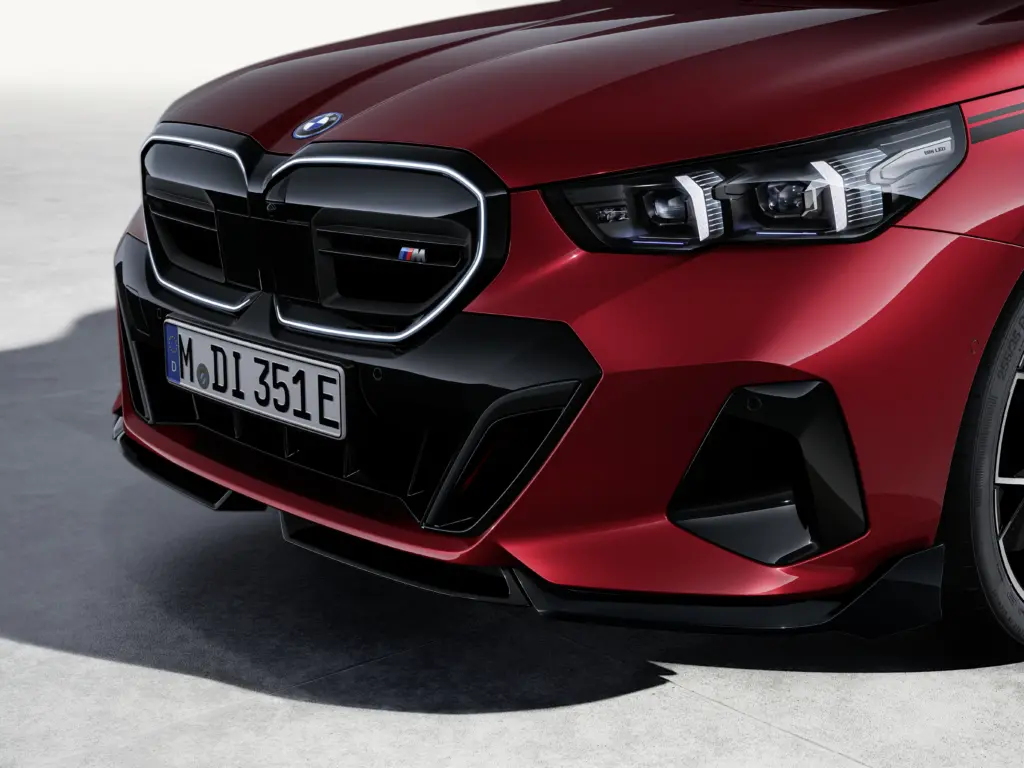 bmw m performance parts for 5 series touring and bmw i5 touring