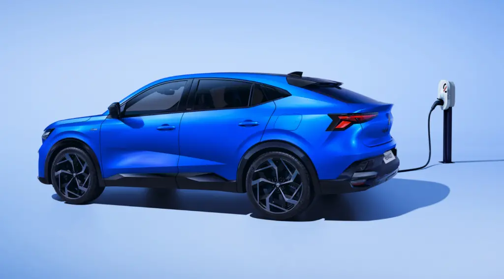 르노 라팔 (Renault Rafale E-Tech 4x4 300 hp Atelier Alpine)