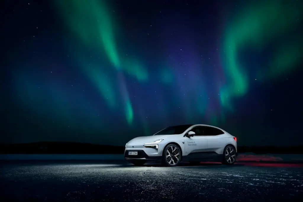 폴스타 4 (Polestar 4)
