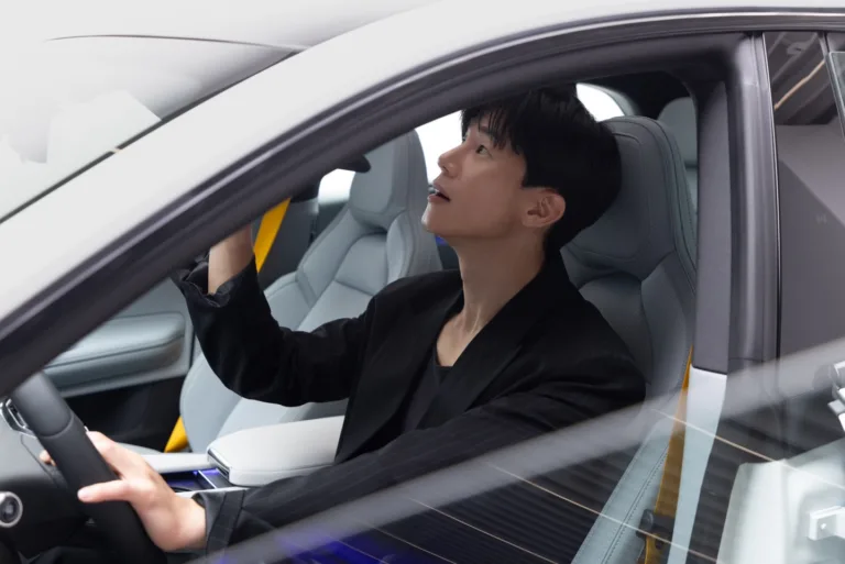 이미지3 폴스타 4에 탑승한 배우 김무열 768x513 jpeg https://mobilityground.com/wp-content/uploads/2024/08/이미지3-폴스타-4에-탑승한-배우-김무열.jpeg