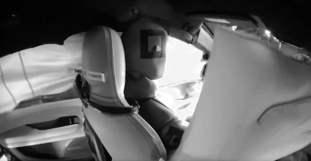 폴스타 5, 안전을 위해서는 누구보다 확실하고 깐깐하게 검증 2 폴스타 5 (Polestar 5)