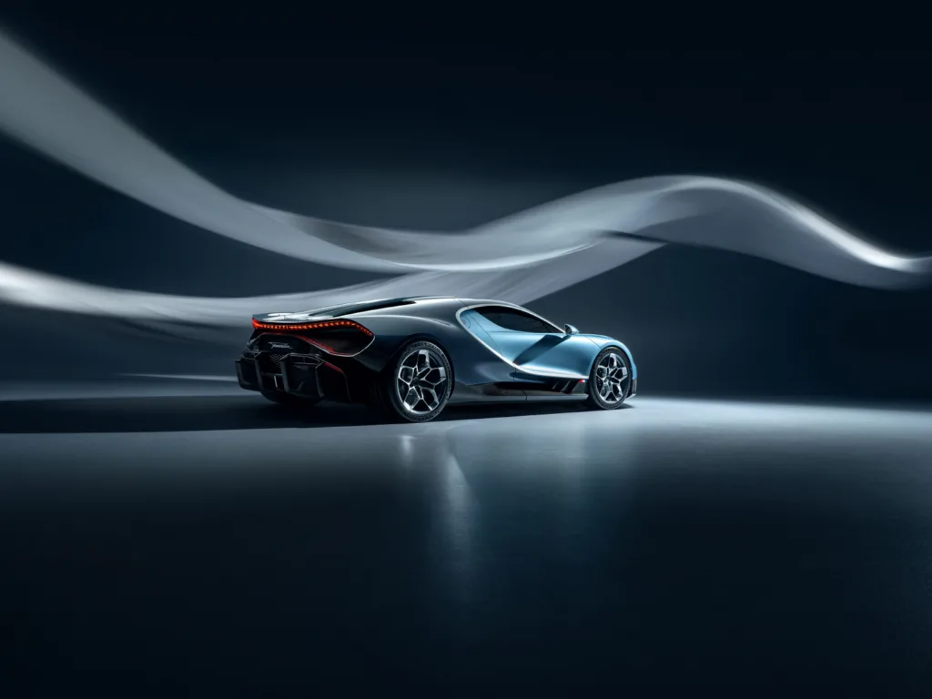 29 BUGATTI World Premiere Presskit Images https://mobilityground.com/wp-content/uploads/2024/09/26-BUGATTI-World-Premiere-Presskit-Images.jpg