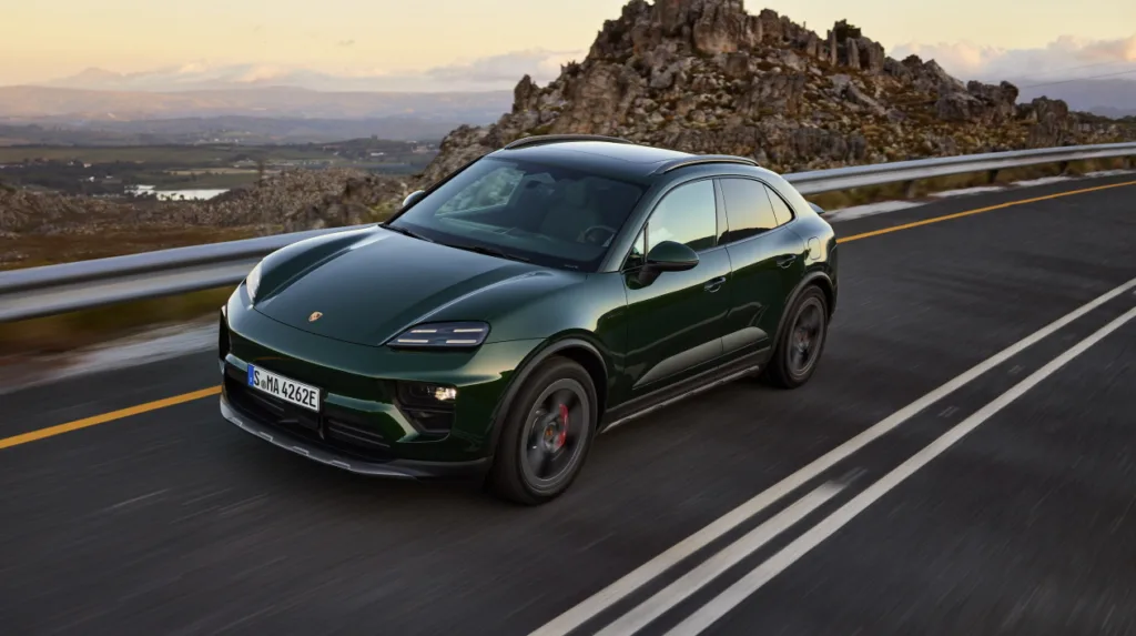 포르쉐, 순수 전기 SUV 마칸 일렉트릭, 4S 추가해 라인업 강화 2 Porsche doubles the size of the model range for the all-electric Macan