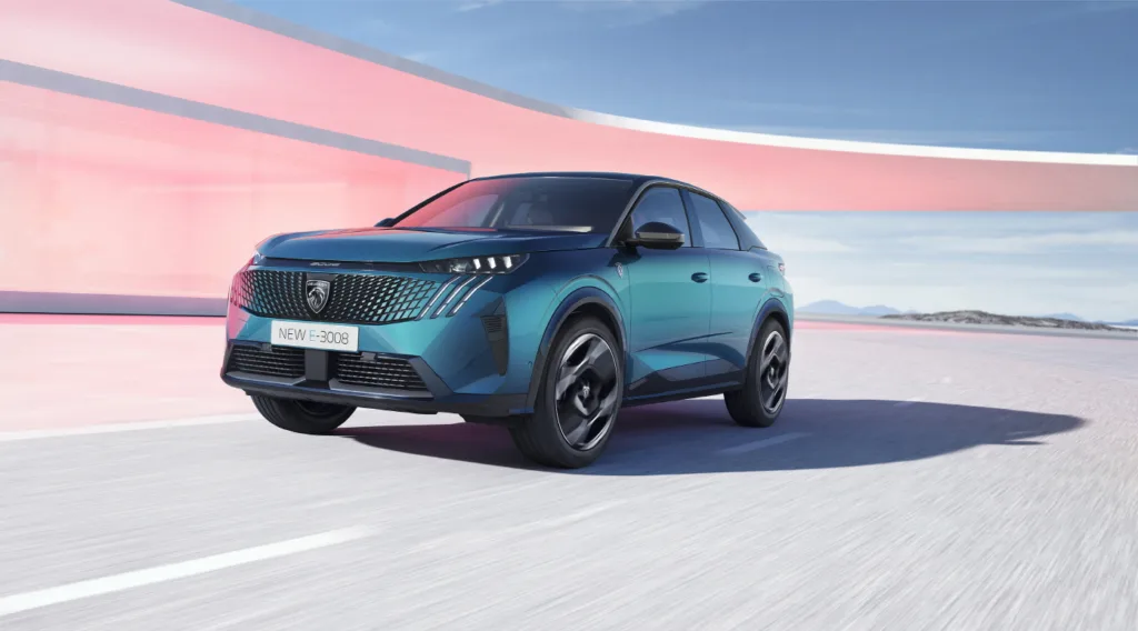PEUGEOT_E_3008_2309STYP_202_FR