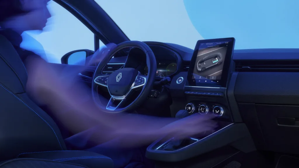 THE EVOLUTION OF TOUCH SCREENS AT RENAULT: AN INTERACTIVE HISTORY OF ERGONOMICS AND DESIGN