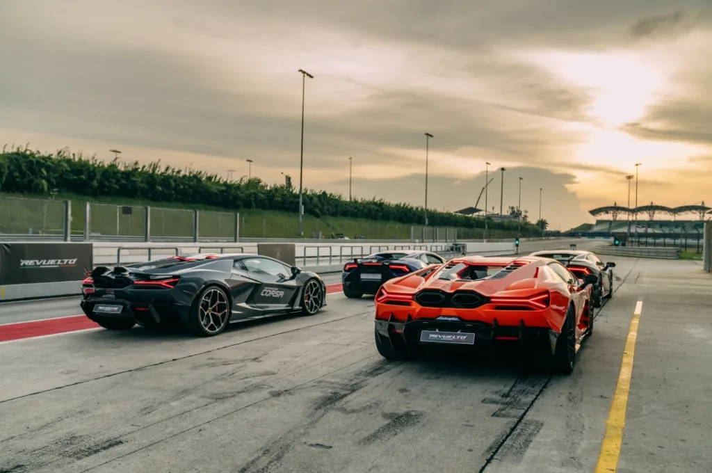 Lamborghini Esperienza Corsa: Thunder Meets Lightning in Southeast Asia