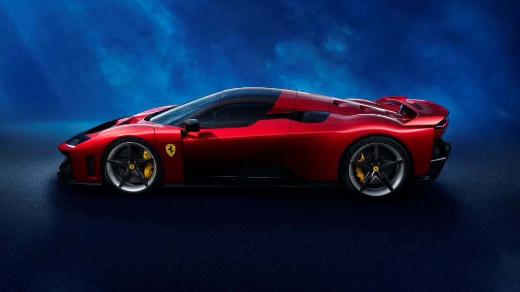 페라리 F80, 전설의 아이콘 F40, GTO의 뒤를 잇는 슈퍼카 등장 10 페라리 F80 (Ferrari F80)