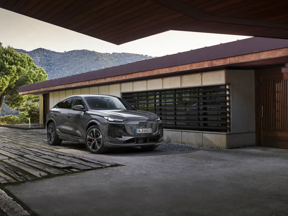Exciting design and longest range in the model family: the new Audi Q6 Sportback e-tron