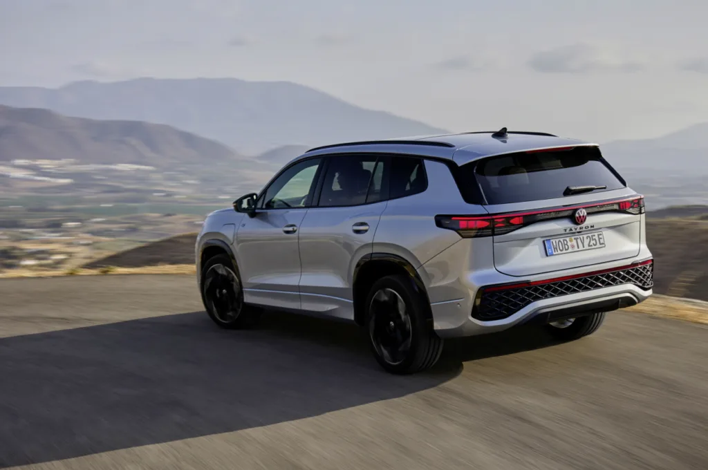 폭스바겐 타이론, World premiere of the new Tayron: SUV all-rounder with up to seven seats