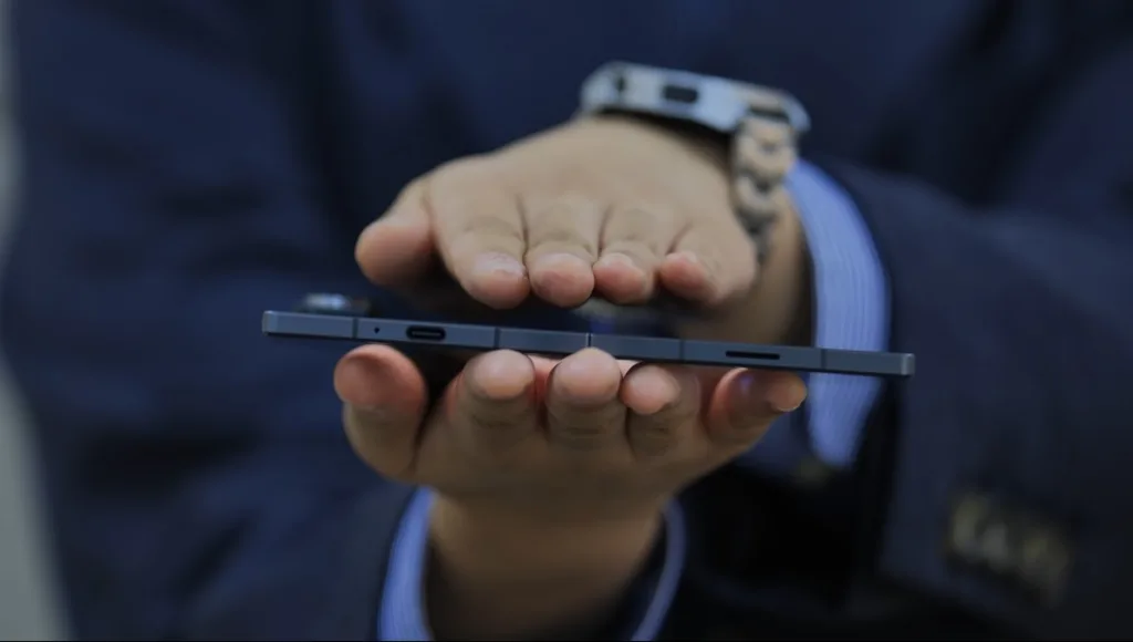 탐날 수밖에! 삼성 '갤럭시 Z 폴드 스페셜 에디션' 25일 출시 1 갤럭시 Z 폴드 스페셜 에디션 (7)