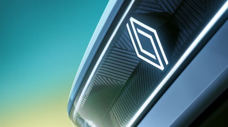 파리 모터쇼 공개한 르노 4 E-Tech 일렉트릭(Renault 4 E-Tech electric)