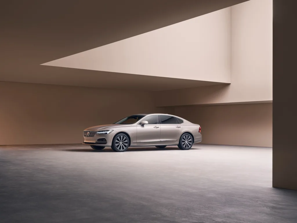 Volvo S90