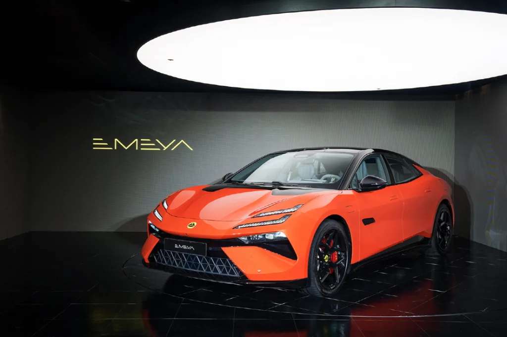 로터스 에메야 공식 출시, 포르쉐 타이칸과 1대1 매치 가능? 1 로터스자동차코리아, 에메야(Emeya) 출시… 궁극의 하이퍼 GT 국내 상륙