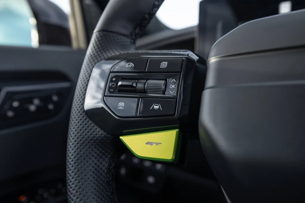 508마력의 강력한 전기 SUV, ‘더 기아 EV9 GT’ 세계 최초 공개 6 더 기아 EV9 GT(북미사양)