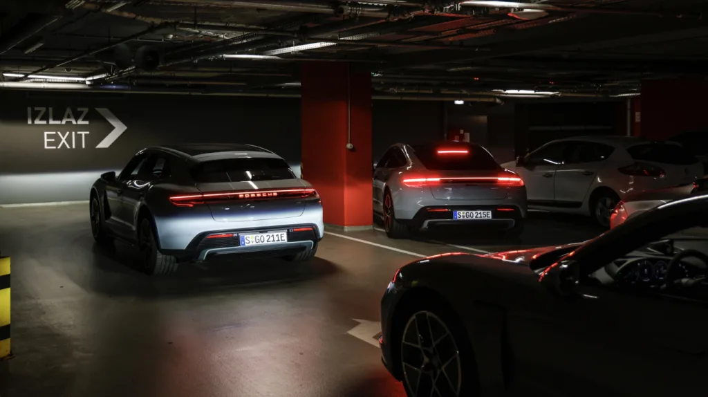 포르세 타이칸 시승 The Taycan E-xperience Tour – from Stuttgart to Istanbul