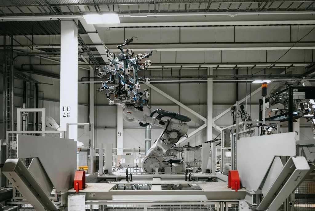 JLR INVESTS £500 MILLION INTO CREATING EV FACTORY OF THE FUTURE IN MERSEYSIDE
