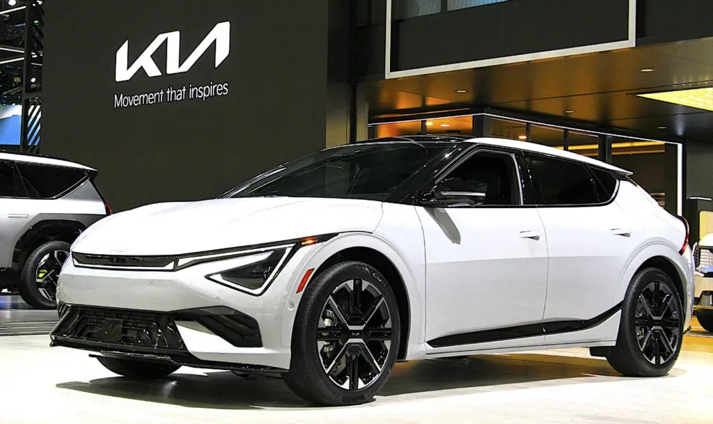 기아, ‘2024 LA 오토쇼’에서 ‘더 기아 EV9 GT‘ 최초 공개 2 더 뉴 EV6(북미사양)