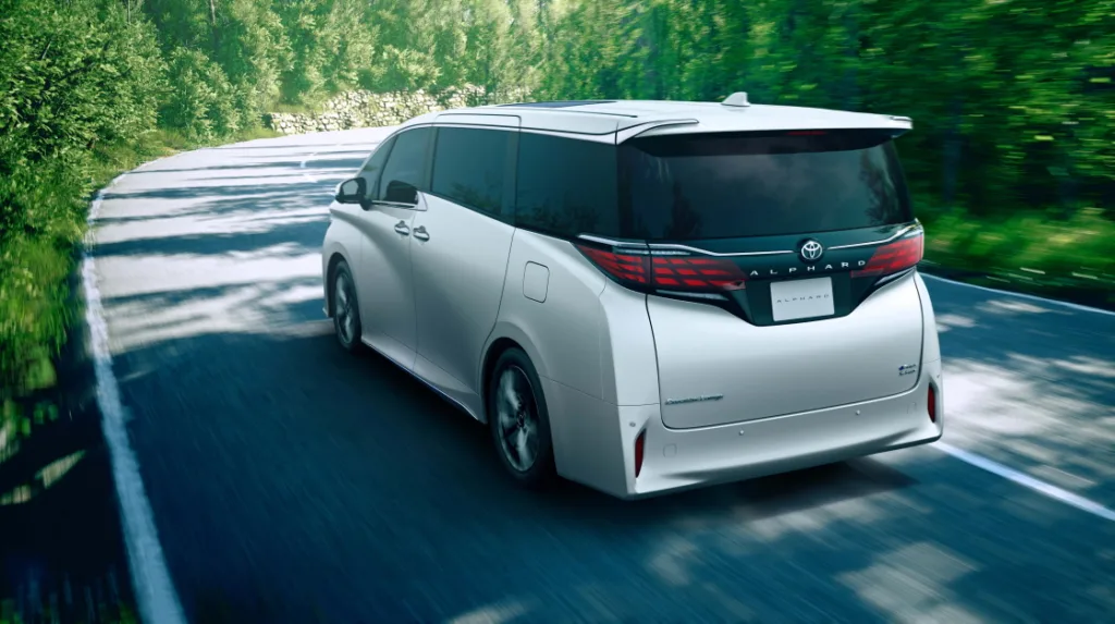 토요타 알파드, 일본 최초 미니밴 PHEV, 먼저 6인승 출시 5 토요타 알파드 PHEV (Toyota alphard, アルファード)