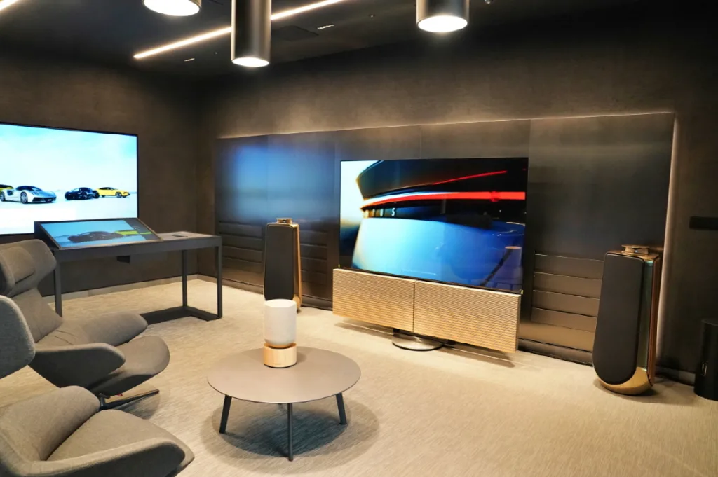 로터스자동차코리아가 제안하는 연말 럭셔리 라이프 스타일