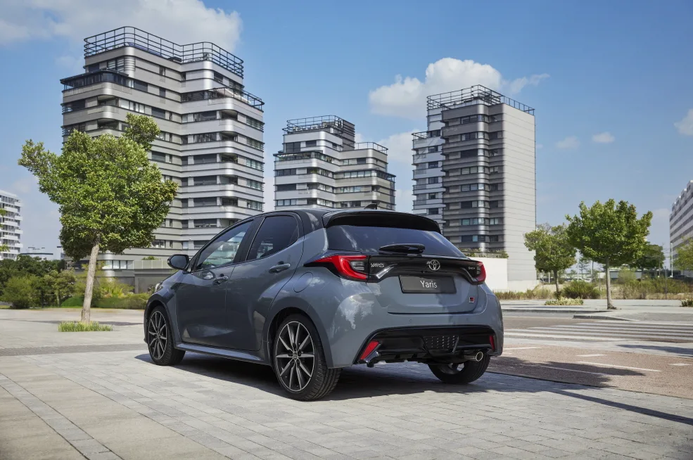 토요타 야리스 (Toyota 2025 Yaris)
