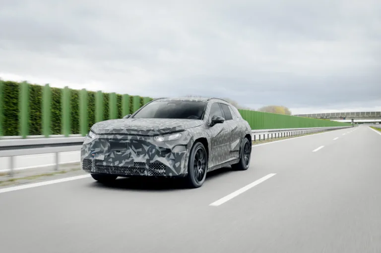 Mercedes-AMG SUV Prototyp startet mit Erprobung Mercedes-AMG SUV prototype starts with testing