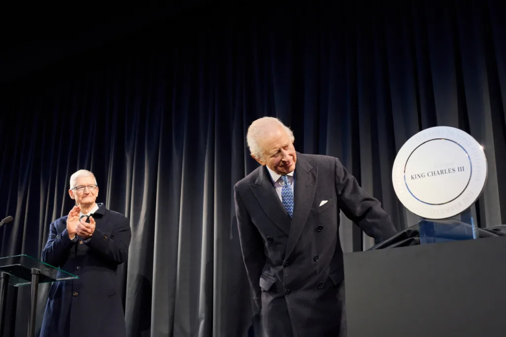 Apple’s U.K. headquarters welcome His Majesty King Charles III, December 12 7 Apple Battersea community impact King Charles III receiving plaque https://mobilityground.com/wp-content/uploads/2024/12/Apple-Battersea-community-impact-Tim-Cook-and-King-Charles-III.webp