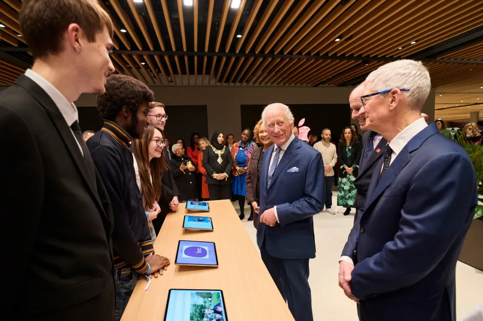 Apple’s U.K. headquarters welcome His Majesty King Charles III, December 12 6 Apple Battersea community impact Tim Cook and King Charles with The Kings Trust https://mobilityground.com/wp-content/uploads/2024/12/Apple-Battersea-community-impact-Tim-Cook-and-King-Charles-III.webp