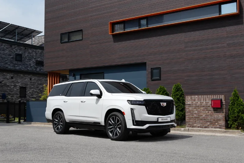 300만원 할인 XT6 포함 화끈한 캐딜락 12월 프로모션 시작 2 캐딜락, 12월 특별 프로모션 진행 ‘고객별 맞춤형 금융 프로그램’ 운영