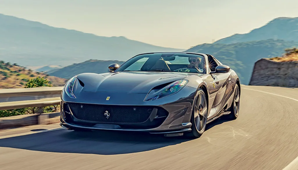 페라리 V12 엔진(812 GTS)