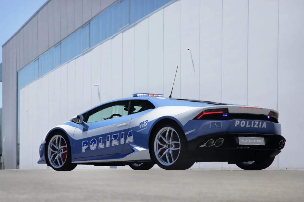 람보르기니 경찰차 (Automobili Lamborghini and Italian State Police: 20 years of collaboration in service to the nation)