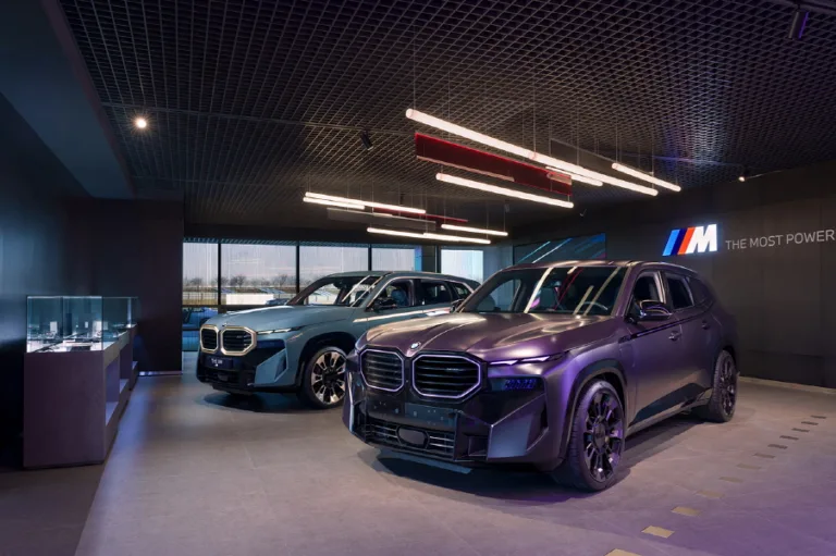 BMW 코리아, 라이프스타일 브랜드 ‘키스’와 협업한 ‘XM Kith 콘셉트’ BMW 드라이빙 센터에서 특별 전시