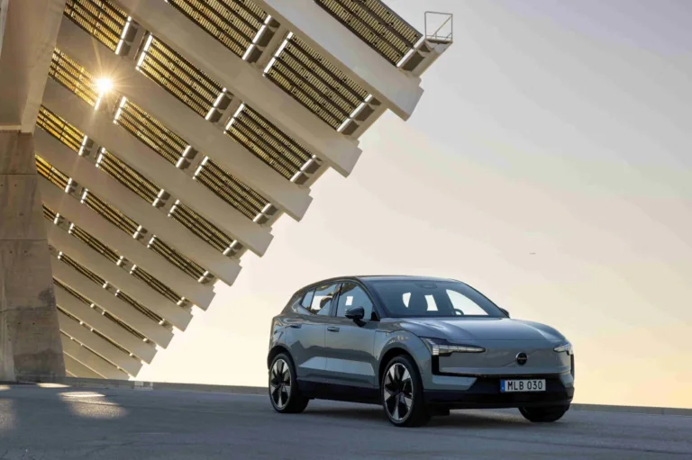 볼보자동차의 차세대 순수 전기 SUV, 볼보 EX30