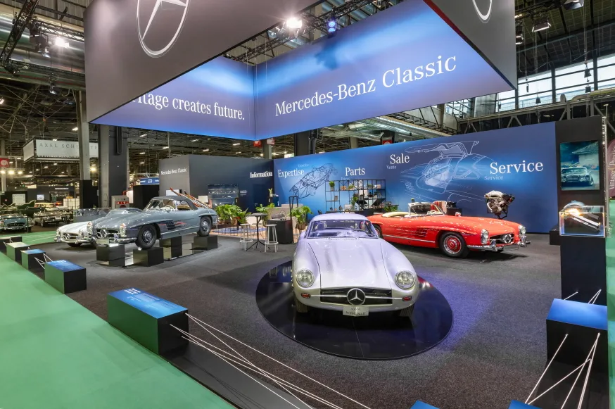 메르세데스-벤츠 클래식 (Opera legend and super sports car: Maria Callas’ Mercedes-Benz 600 and the visionary C 111-II are the Mercedes-Benz Classic highlights at Rétromobile 2025 in Paris)