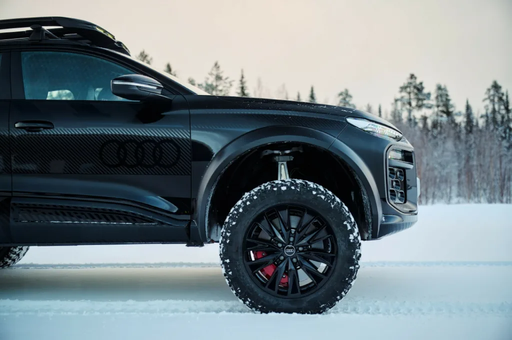 Ready to blaze new trails – Audi unveils Q6 e-tron offroad concept