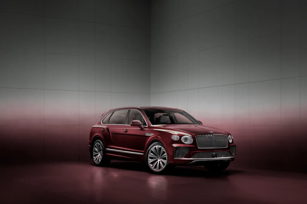 벤틀리 벤테이가 아틀리에 에디션(Mulliner legacy colours return for new Bentayga Atelier Edition)