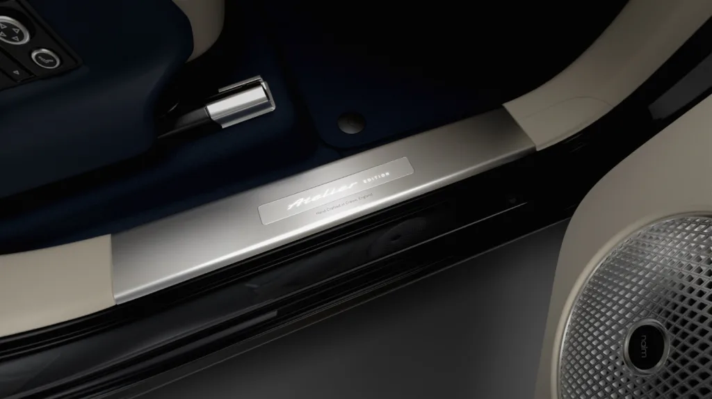 벤틀리 벤테이가 아틀리에 에디션(Mulliner legacy colours return for new Bentayga Atelier Edition)