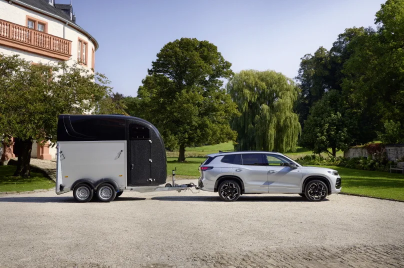 폭스바겐 파사트, 타이론, 티구안 TSI 4MOTION 추가(Superior towing vehicles – Tiguan, Tayron and Passat with all-wheel drive and new powerful turbocharged petrol engines )