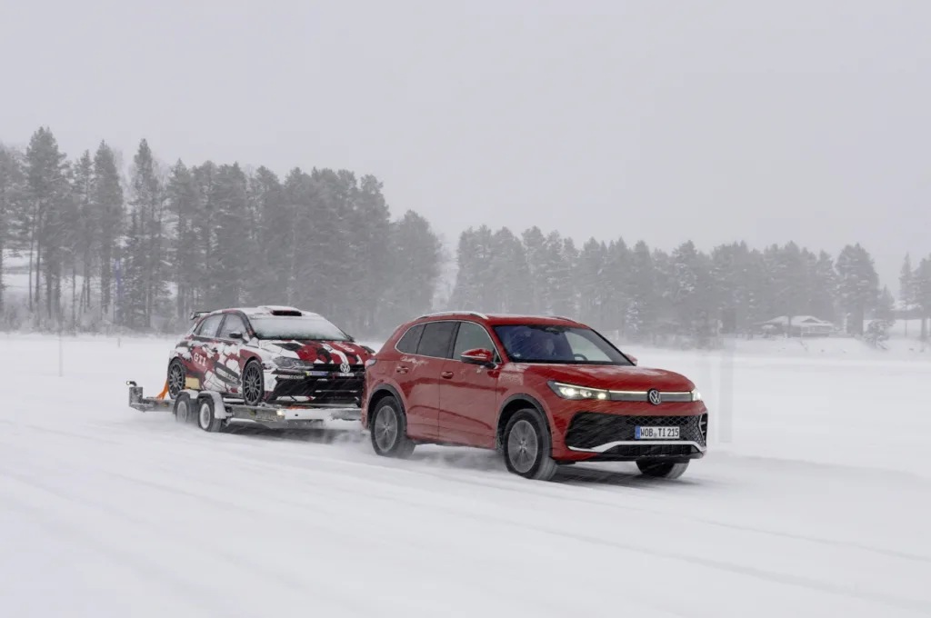 폭스바겐 파사트, 타이론, 티구안 TSI 4MOTION 추가(Superior towing vehicles – Tiguan, Tayron and Passat with all-wheel drive and new powerful turbocharged petrol engines )