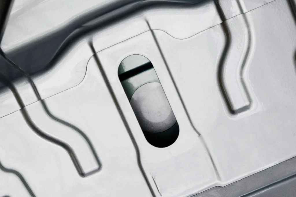 Fireman Access, an exclusive innovation by Renault Group, is now available with a free licence 2 르노 그룹 전기차 화재 진압 기술 공개(Fireman Access, an exclusive innovation by Renault Group, is now available with a free licence)