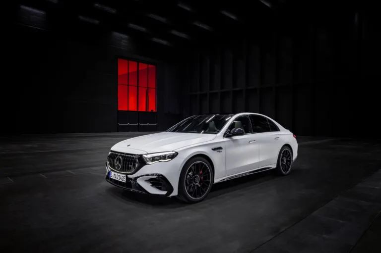 메르세데스-AMG E 53 하이브리드 4MATIC+